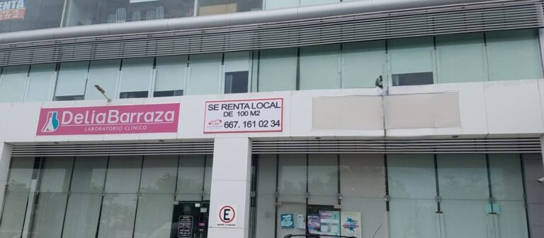 Excelente Local: Oficina o Comercio, En Renta De 100 M2, Ubicado En Blvd. Pedro Infante, Edificio Country Courts, Culiacán, Sinaloa